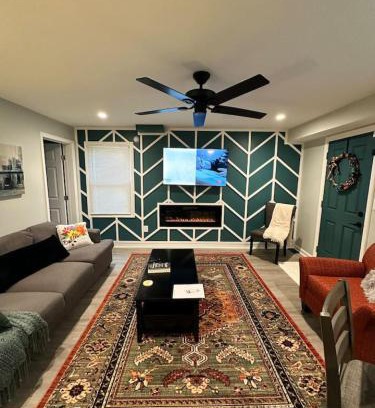 Charlotte Apartamento | Serenity Haven - Modern Retreat
