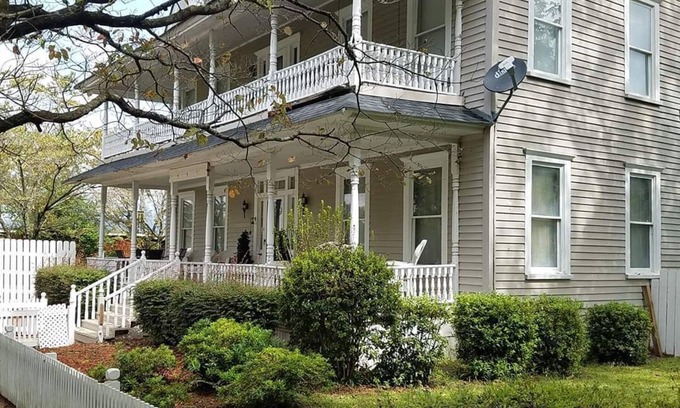 Cobbtown Casa | Serenity Inn a Place to relax and get refreshed