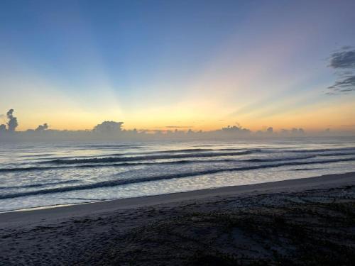 South Ponte Vedra Beach Casa | Serenity One 100 percent Oceanfront 6 Bedrooms