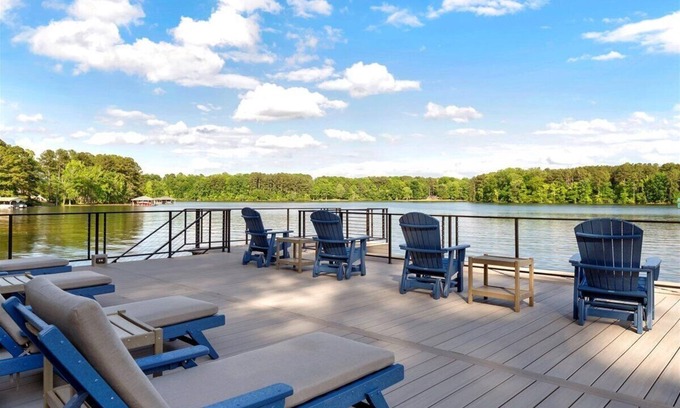 Littleton Casa | Serenity Pines Retreat - Lake Life at its Finest!