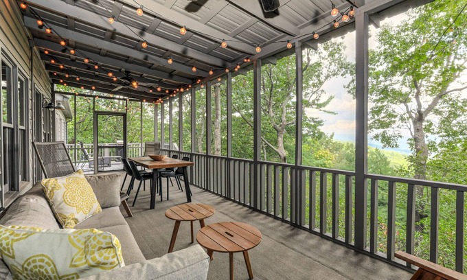 Big Canoe Casa | Serenity Ridge - Cozy Interiors, Outdoor Spaces + Pet Friendly!