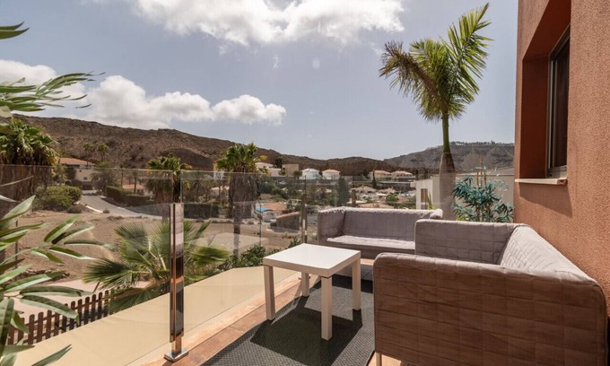 Mogan Chalet De Esquí | Serenity Villa Tauro: Golf, Beach & Relax