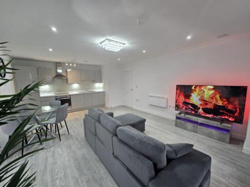 Gravesend Apartamento | Serenity Waterfront 2 Bed Apartment