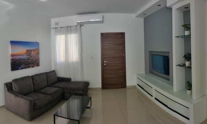 Bugibba Apartamento | Seron Apartment 3