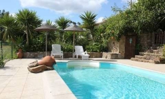 Sao Barnabe Cabaña | Serra do Caldeirão Private Pool Villa