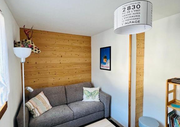 La Salle-les-Alpes Apartamento | Serre Chevalier, appartement T3, 4 personnes plein sud avec balcon, près des pistes, Meublé touristique 3 étoiles