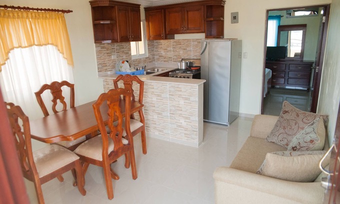 Corales del Sur Apartamento | 1 Queen Bed 1-Bedroom Apartment in Corales del Sur