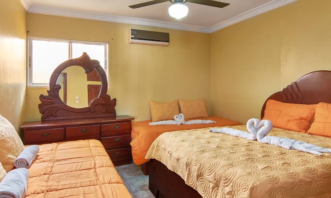 Corales del Sur Apartamento | Family 2 Bedroom Apartment in Corales del Sur