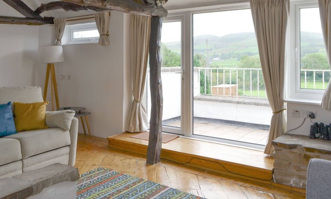 Workington Cabaña | 3 bedroom accommodation in Pardshaw, near Cockermouth
