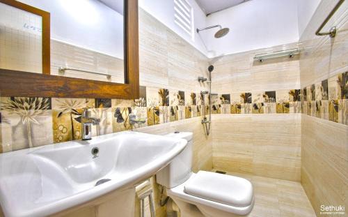 Dompe Hotel | Sethuki Elephant Cottage