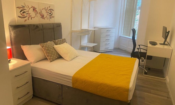 Wakefield Casa | SEV House, Wakefield City Center
