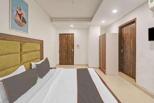 New Delhi Hotel | SEVEN HEAVEN