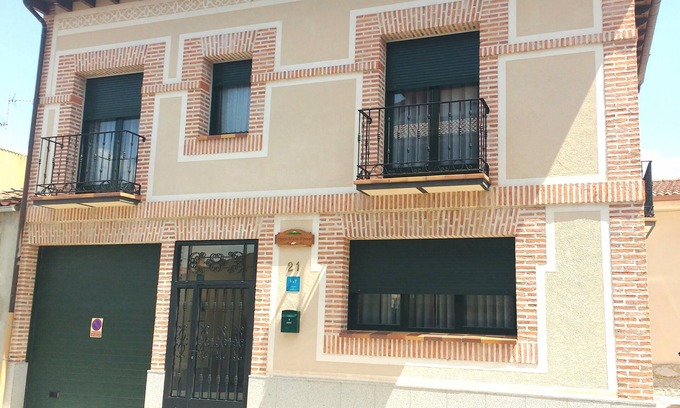 Torrecaballeros Casa | Casa Siete Picos en Torrecaballeros, junto al Parque Natural de Guadarrama