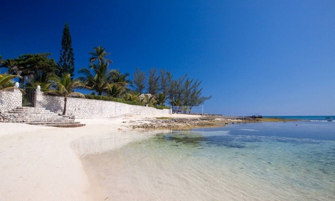 Mammee Bay Estates Villa | SIETE MARES JAMAICA - Villa de lujo con 4 camas en la playa en Ocho Ríos - STAFF INC