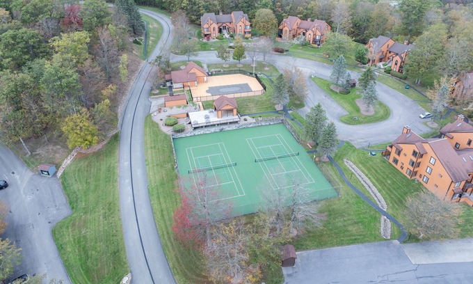 Seven Springs Condominio | Seven Springs Resort 1br Condo, Shuttle To Slopes! 1 Bedroom Condo