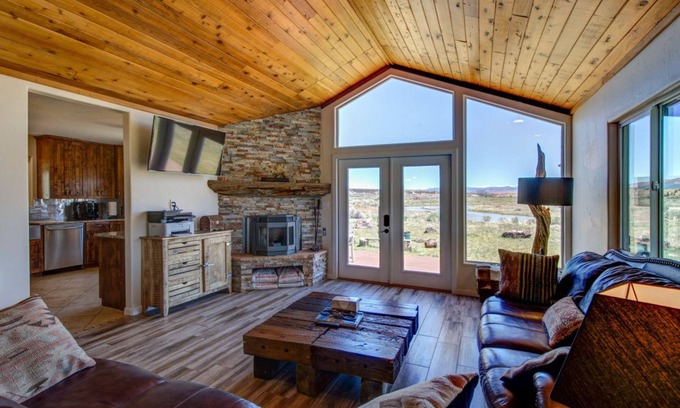 Hatch Casa | Sevier River Retreat