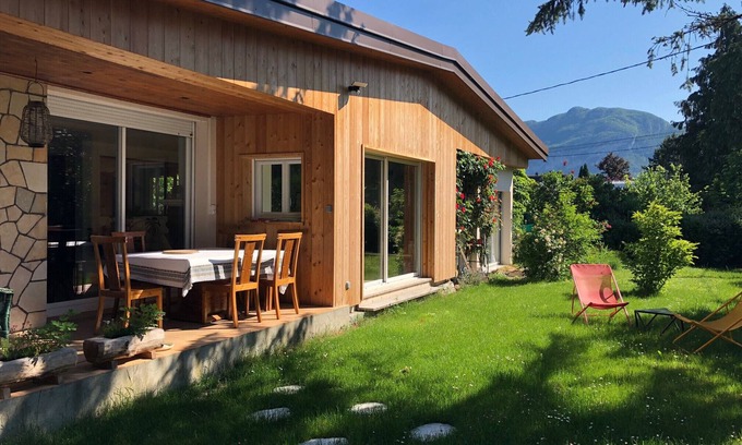 Cessenaz Villa | SEVRIER, CHALET A PIE, 10M DEL PISTE, 3 MIN DEL LAGO, 8 pers.