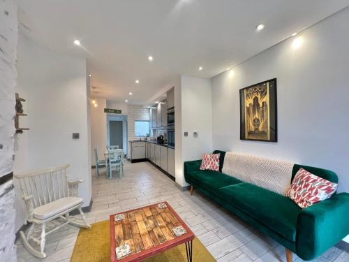 Totnes Casa | Seymour Place Lovely contemporary ground floor apartment