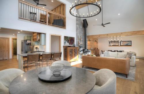 Rio Vista Estates Casa | SF Riverfront Retreat