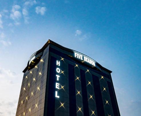 Al Khobar Hotel | sFve Seasn