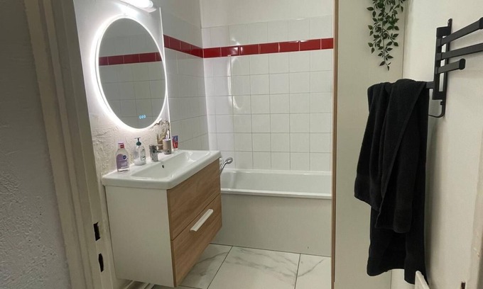 Villemomble Apartamento | SG Home Appartement Equipee Centre Ville