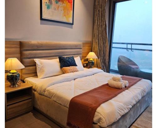 Noida Apartamento | SH Villa Supernova Spira Tower