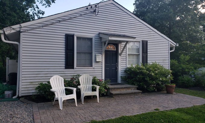 Spring Lake Heights Cabaña | Shabby Chic Beach Cottage