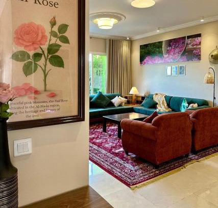 Al Hada Chalet De Esquí | Shades Of The Farm