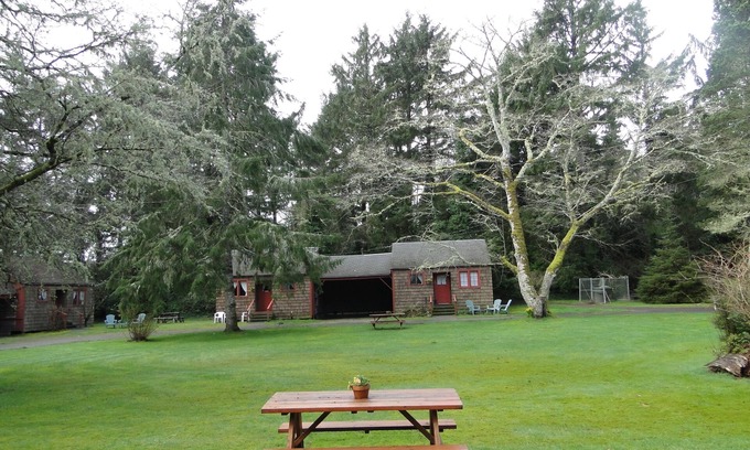 Ocean Park Cabina | Shakti Cove Cottages