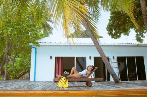 Rasdhoo Casa | Shallow Lagoon Sunset