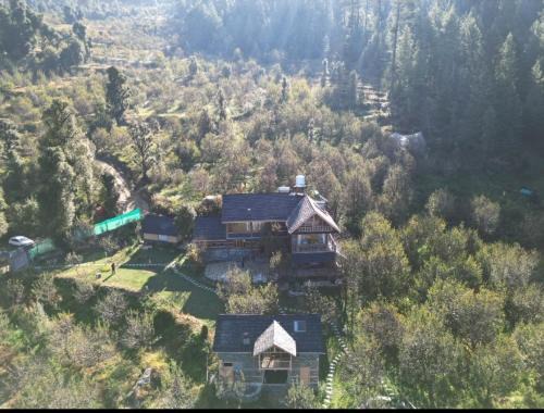 Mohal Chalet De Esquí | Shantchit yoga and wellness