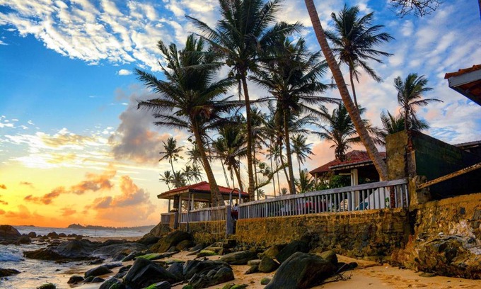 Unawatuna Casa | Shanthi Beach Resort