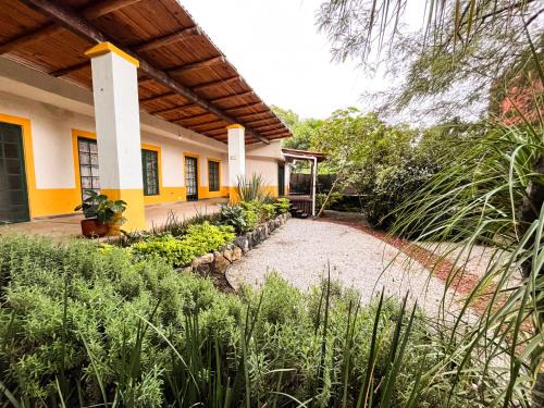 Tepoztlán Casa | Shanti Home