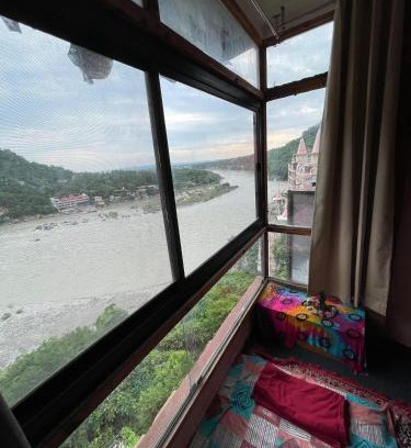 Tapovan Casa | Shanti Shanti Ganga View