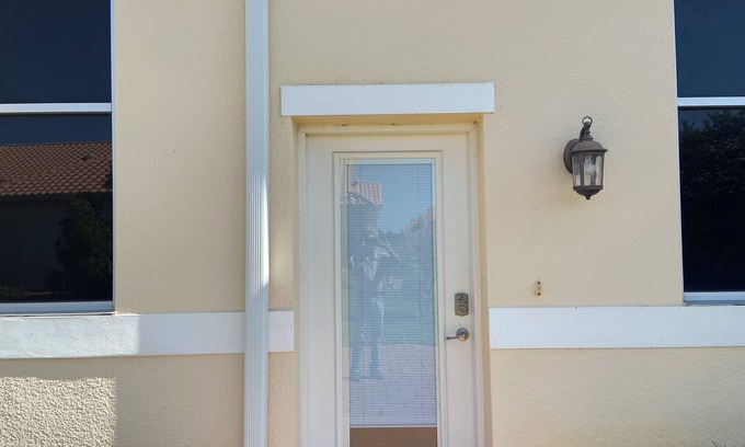 Tavares Apartamento | Shantiniketan Apartment /50 minutes to the Disney 2 mile to down town Tavares.