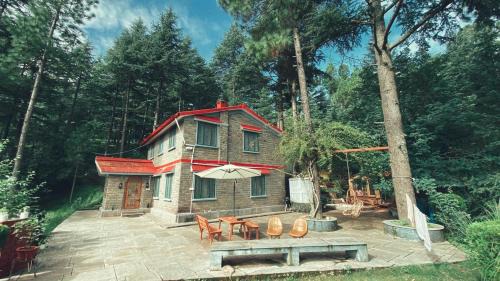 Almora Cabina | Shantiniketan Mountain Home