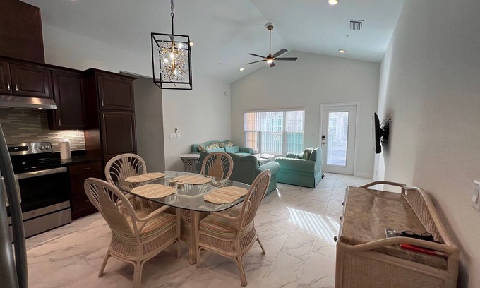 Tavares Condominio | Shantiniketan3 C6 Fully Furnished 2-Bedroom Condo for Rent in Tavares, FL