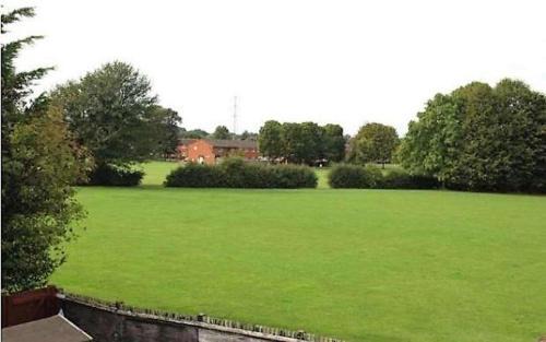 Aylesbury Casa | Shared Double Rooms