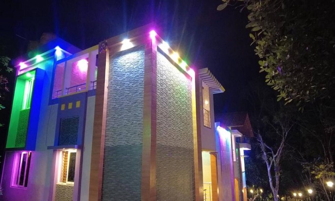 Yercaud Hotel | Sharma Jee Farm House