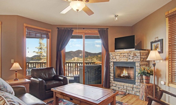Estes Park Condominio | Sheep Mountain 20B - 2 Br condominio con jacuzzi privado, Marys Lake y vistas a la montaña!