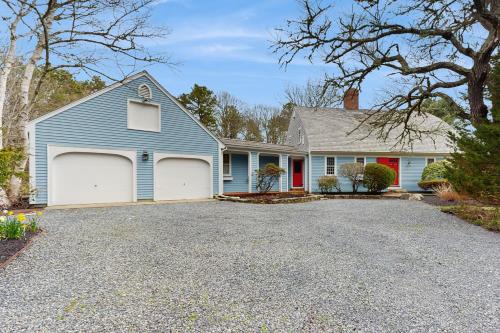 Brewster Casa | Sheep Pond Bow House