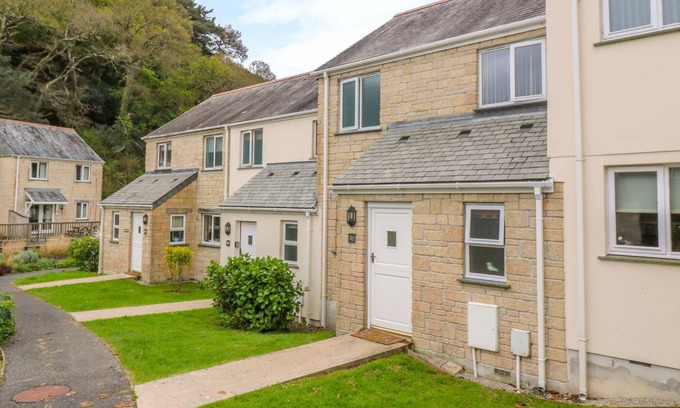 Falmouth Cabaña | Shell Cottage