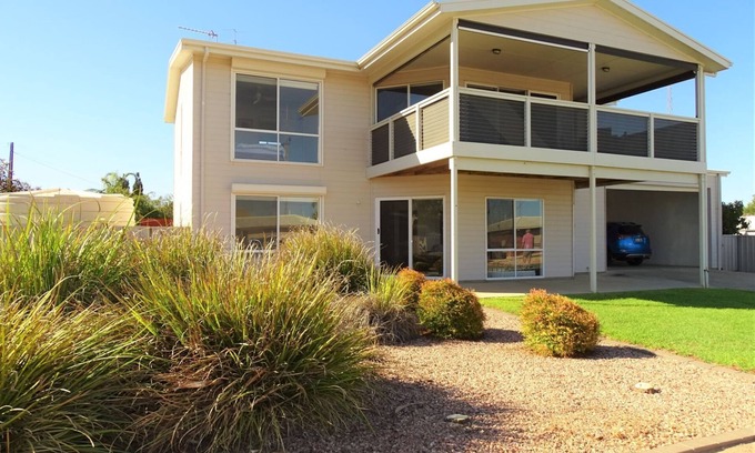 Moonta Bay Casa | Shell Seeker, Moonta Bay