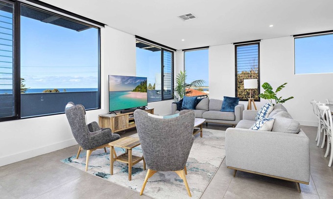 Shellharbour Apartamento | Shellharbour Village - 3 bedroom luxury apartment - Stunning ocean views