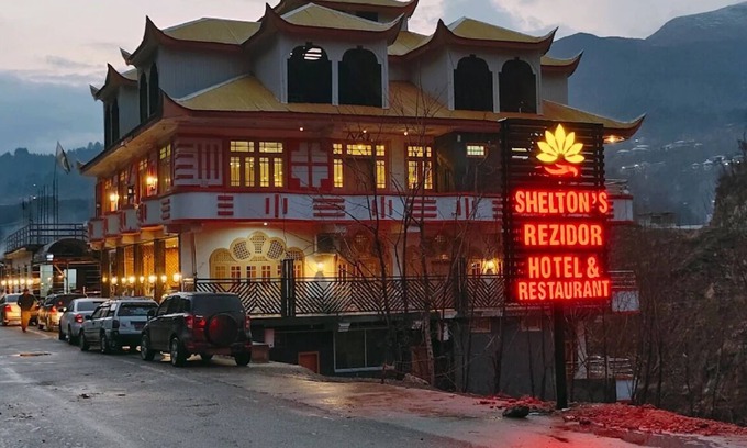 Khyber Pakhtunkhwa Hotel | Shelton Rezidor Hotel Kumrat