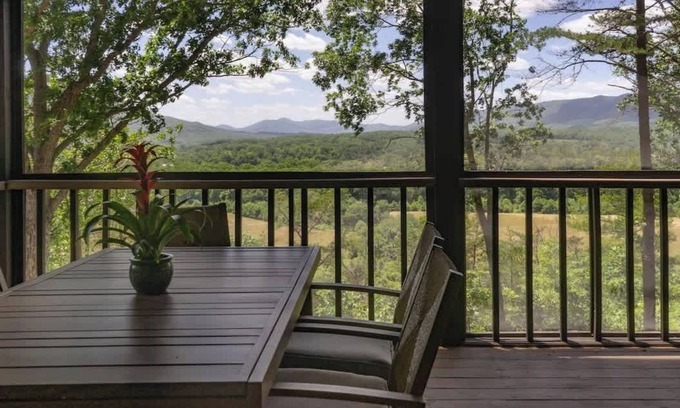 Goshen Casa | Shenandoah Retreat Su
