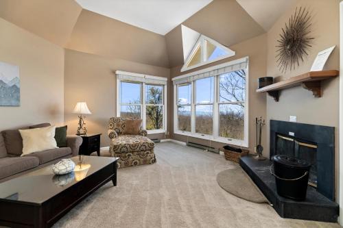 Nellysford Casa | Shenandoah Ridge 01 with Wintergreen Advantage