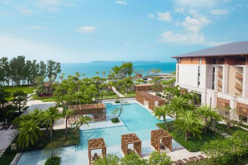 Dapeng Hotel | Shenzhen Marriott Hotel Golden Bay