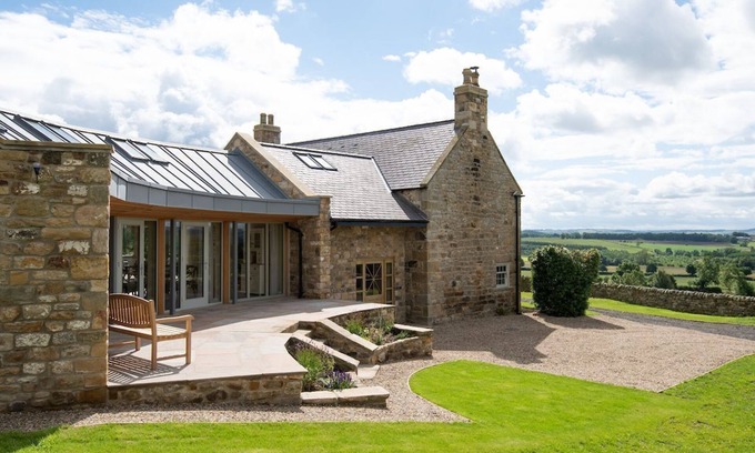 Corbridge Cabaña | Shepherd's House - a fabulous four-bedroom farmhouse and courtyard conversion