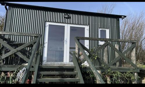 Durham Otro | Shepherds hut in 7 acre field